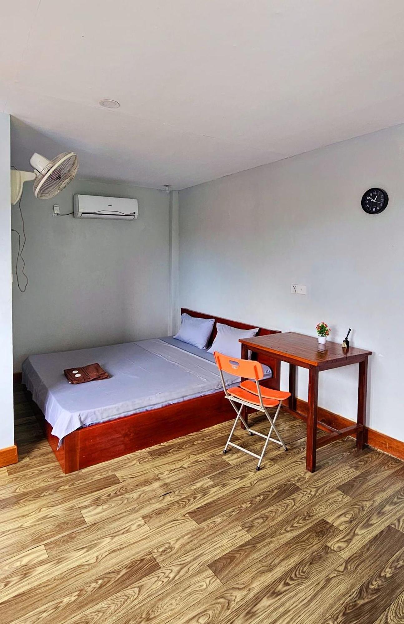 The Small Guest House Kaoh Touch Exterior photo